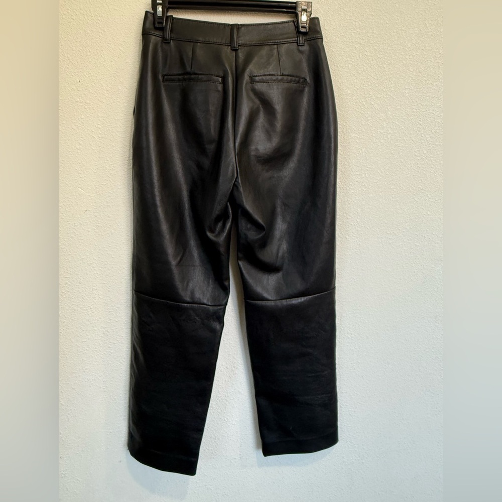 Aritzia Babaton Black Vegan Leather High Rise Ankle Pants Size 2 Romantic Goth - Picture 5 of 5